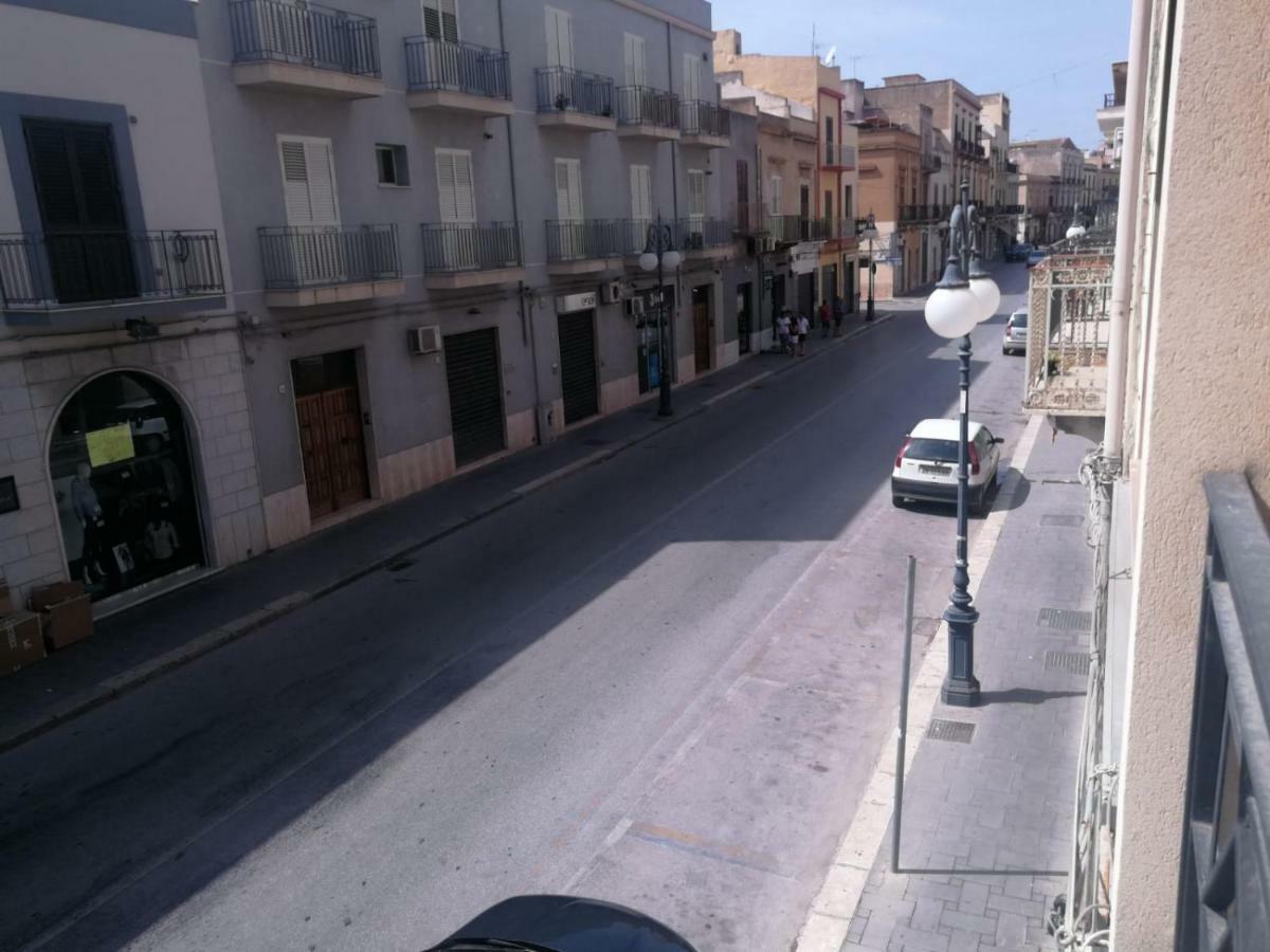 Ruggero D'Altavilla Appartamento Turistico Mazara del Vallo Buitenkant foto